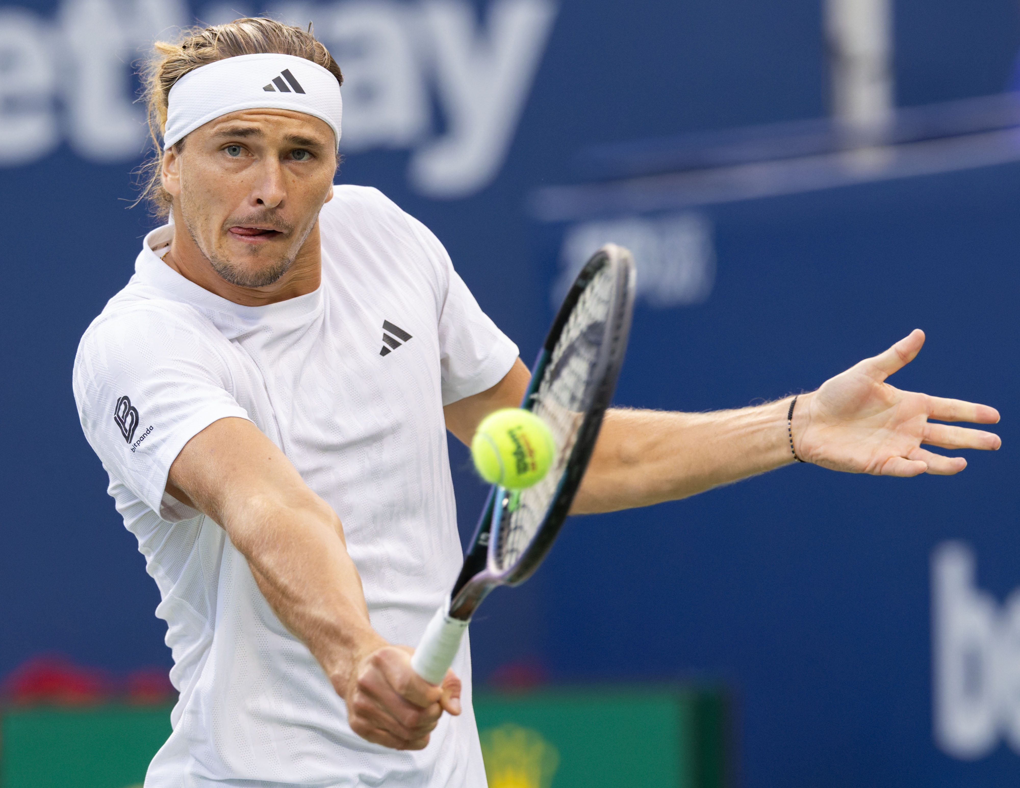 英国网球队碾压意大利网球队，兹维列夫打破历史纪录的简单介绍