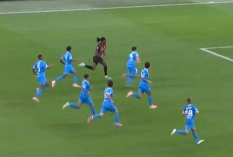 包含乌拉圭逆转美国，莫德里奇一己之力扛起全队的词条