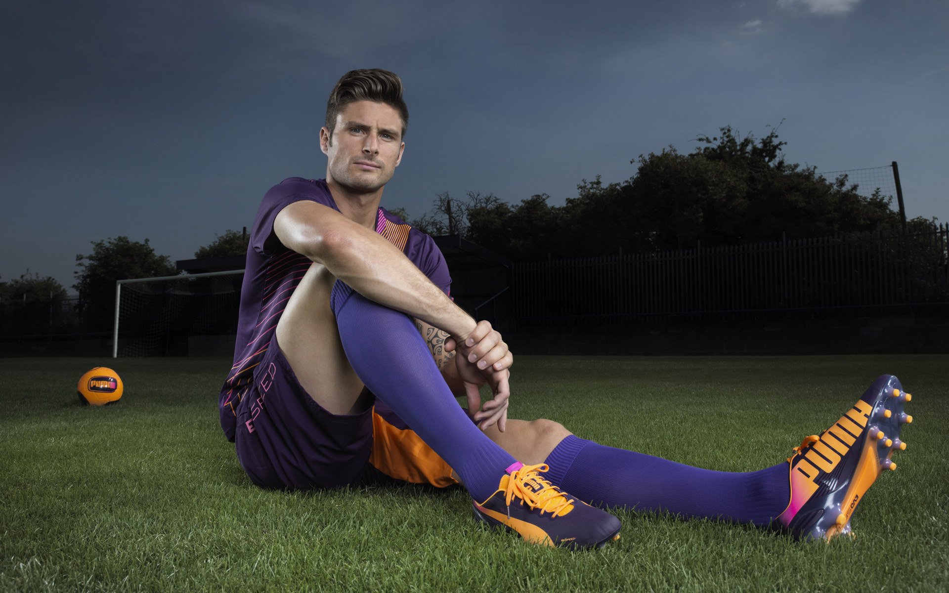 戈麦斯一锤定音，利物浦战术碾压击溃安哥拉防线